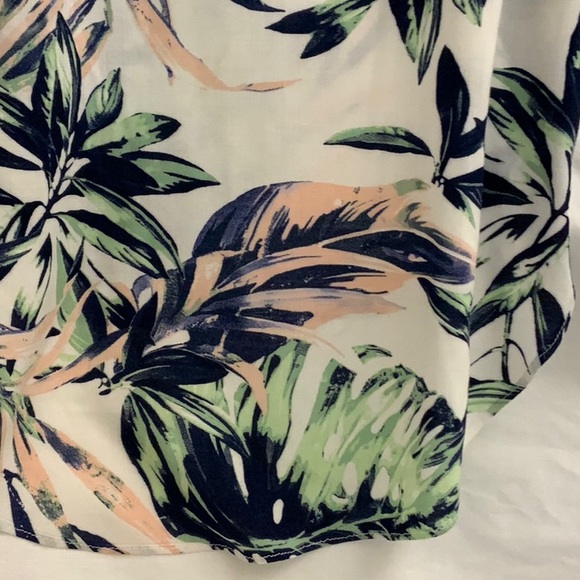 Longline Crew Neck Tee as Worn by Lydia Martin on Teen Wolf - Topshop Size 6/8 - Picture 5 of 7